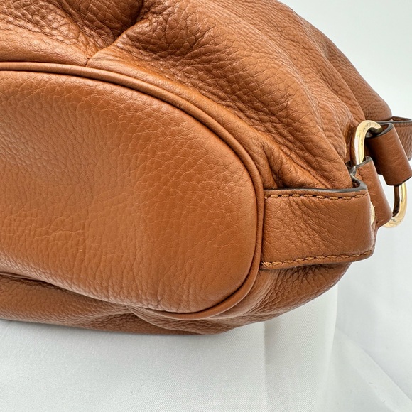 GUC Michael Kors Brown Leather Fulton Hobo Bag with Gold Hardware - Picture 6 of 12